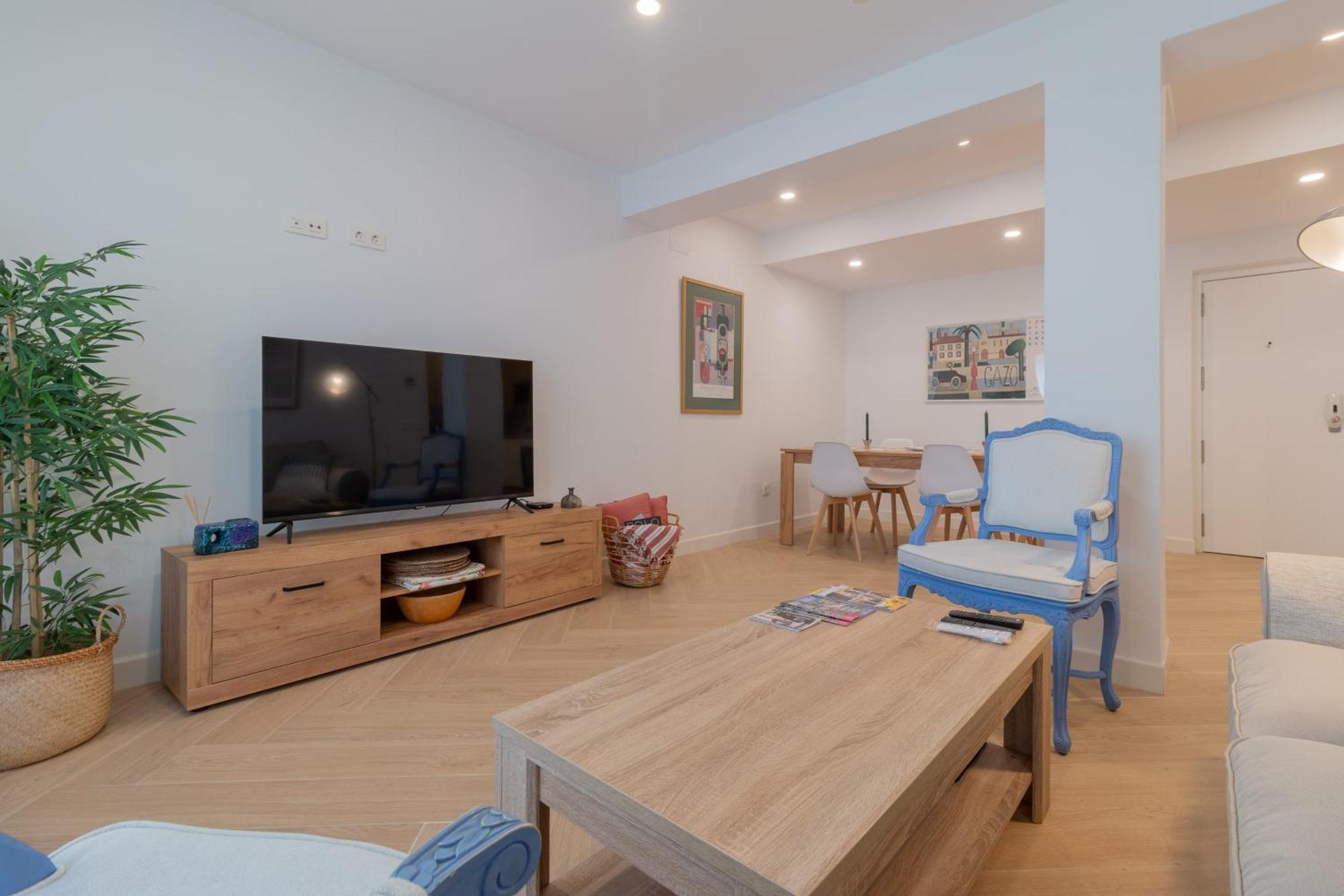 Almedina Apartment *
